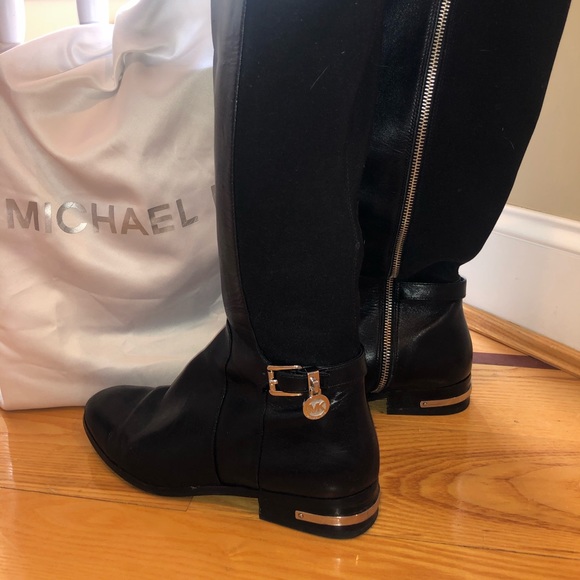 Black Michael kors over the knee leather boots - Picture 2 of 14